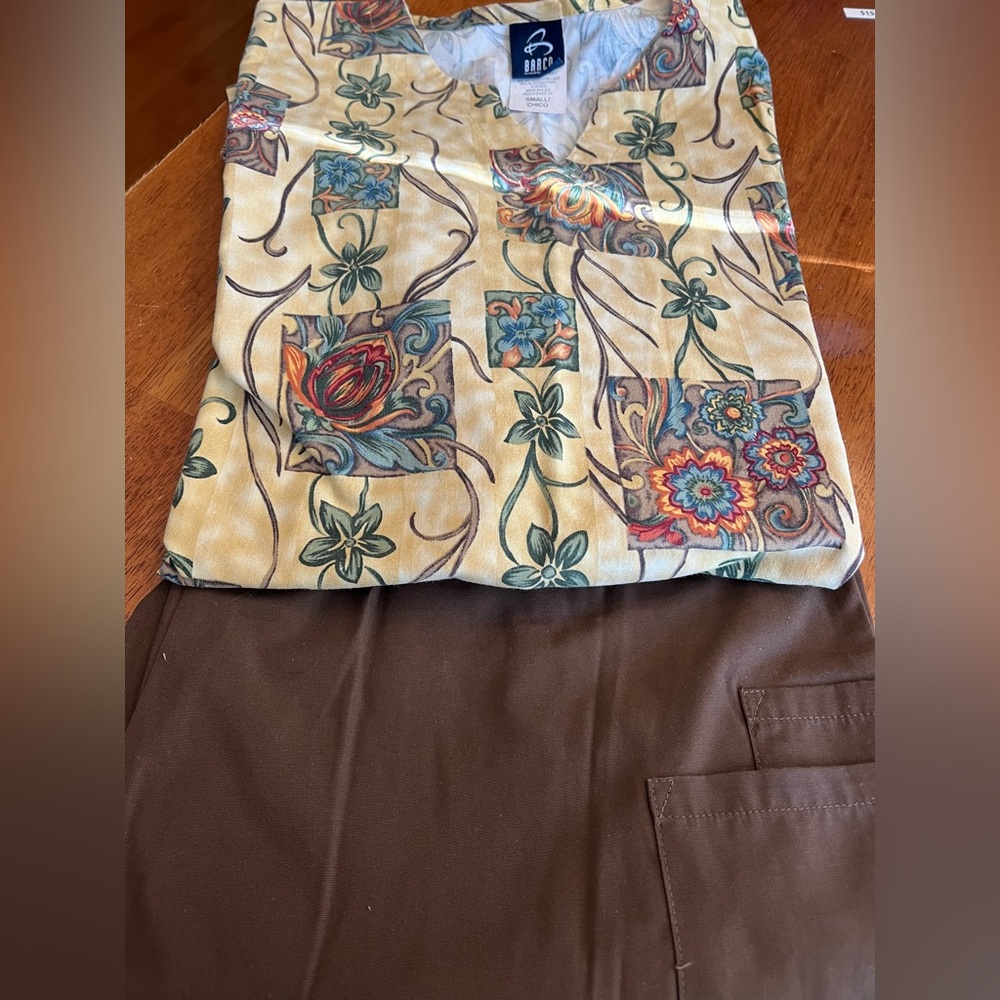 Brown & Tan Scrub Set